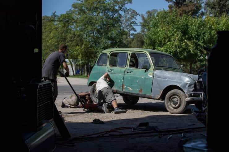 Quick and Easy Scrap Car Removal in Etobicoke: Get a Quote Now